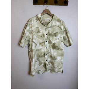 Trader Bay Men's Hawaiian Shirt -  Short Sleeve Button Up Island Map Size L